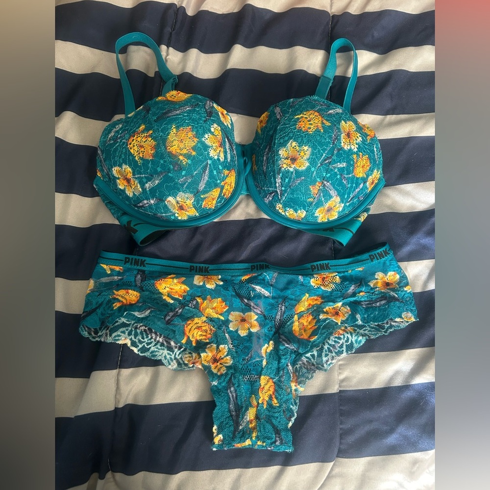 PINK Victoria's Secret Teal Panty and Bra set